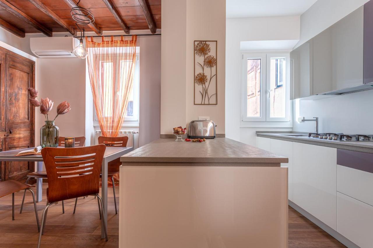 Emma - Lovely Suite In Trastevere Рим Экстерьер фото
