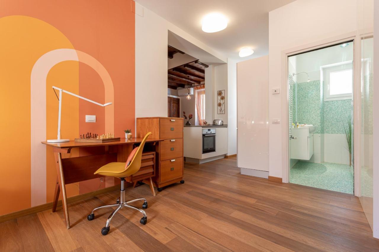 Emma - Lovely Suite In Trastevere Рим Экстерьер фото